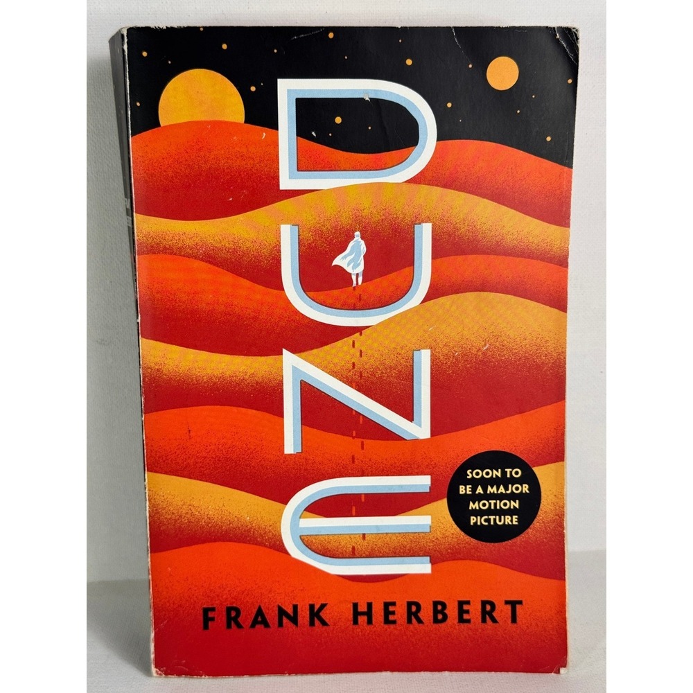 Dune (2005) by Frank Herbert‎ Science Fiction Classic Paperback Book